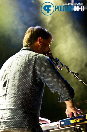 Foto Porcelain Raft op Beach House - 26/5 - Melkweg