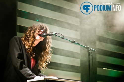 Foto Beach House op Beach House - 26/5 - Melkweg