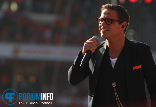 Foto Guus Meeuwis op Guus Meeuwis - 17/6 - Philips Stadion