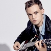 James TW foto
