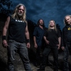 Foto Corrosion Of Conformity