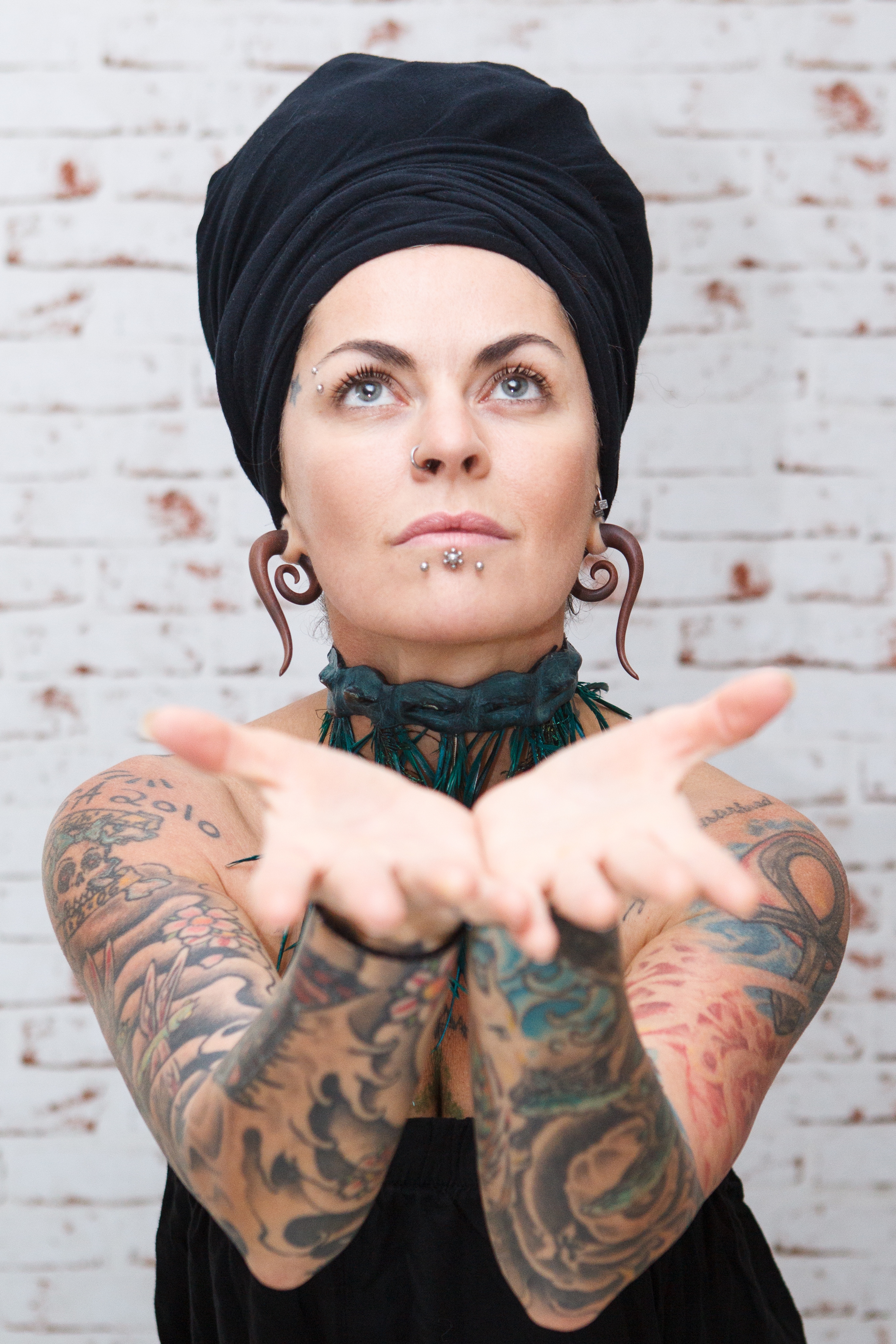 Dilana Smith - Legendary Men of Rock