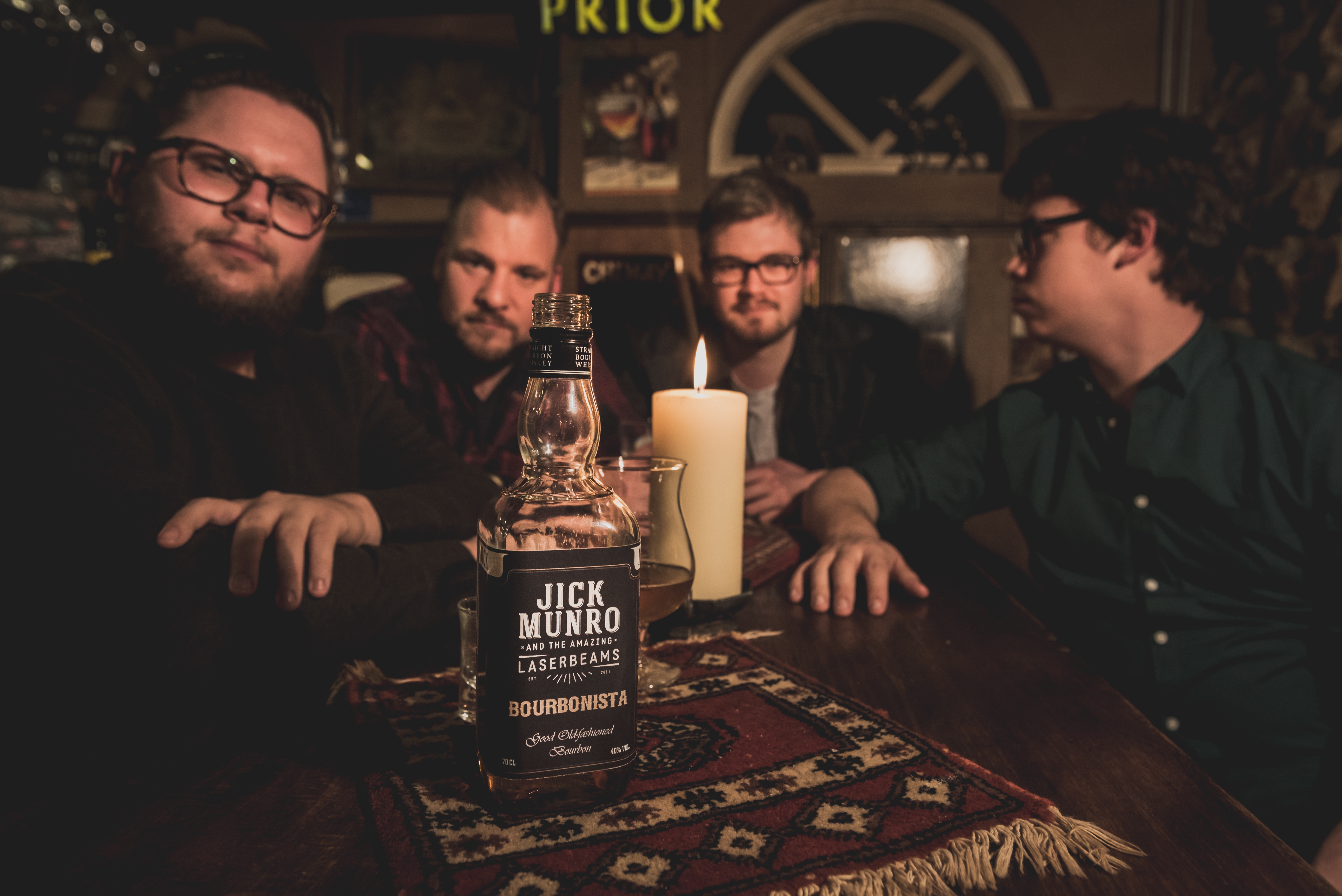 Jick Munro & The Amazing Laserbeams - 15 Years Burnin’ Down The Road
