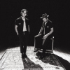 Foto Foreign Affairs - Brothers