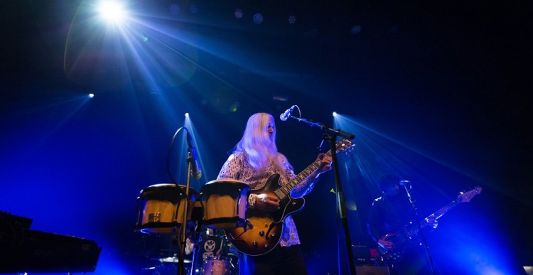 Concert Young Gun Silver Fox in Theater Rotterdam, Rotterdam op 28