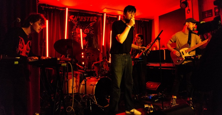 Socks;SportsSocks & Tzara the Machine - lab (un)plugged @ Grounds
