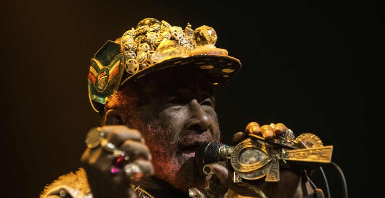 Lee scratch perry reggae geel