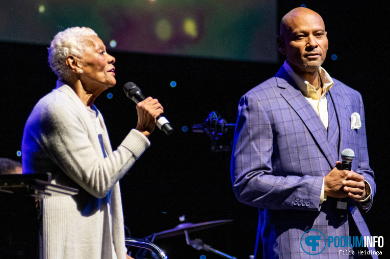 Dionne Warwick op Dionne Warwick - 13/04 - Muziekgebouw Eindhoven foto