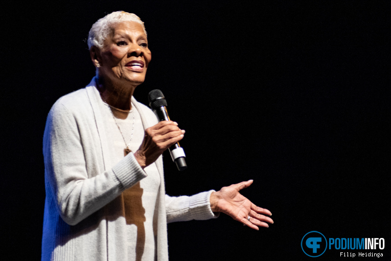 Dionne Warwick op Dionne Warwick - 13/04 - Muziekgebouw Eindhoven foto