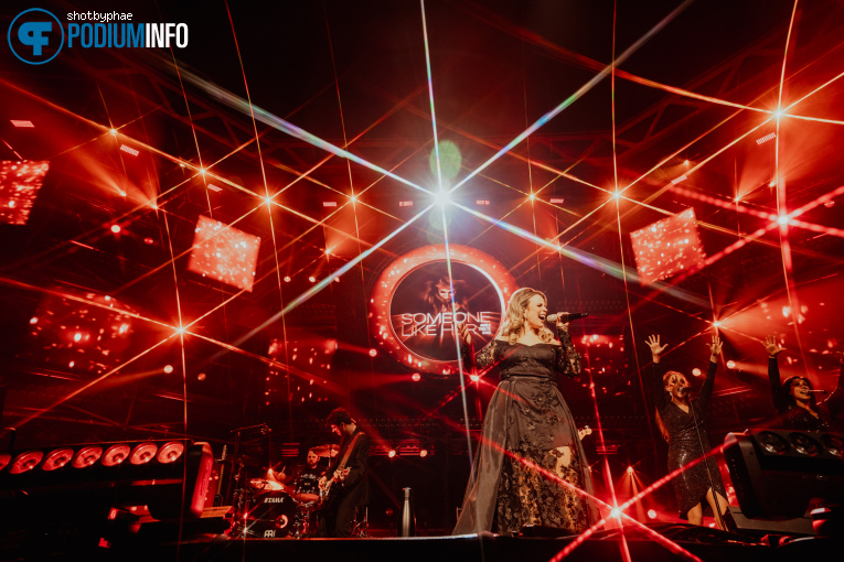Someone Like Her op The Tribute - Live in Concert - 17/04 - Ziggo Dome foto