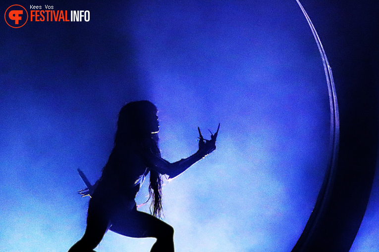 Loreen op Paaspop Schijndel 2025 - Vrijdag foto