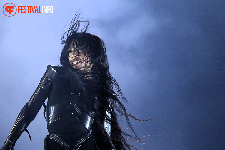 Loreen op Paaspop Schijndel 2025 - Vrijdag foto