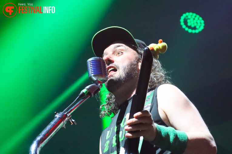 Alestorm op Paaspop Schijndel 2025 - Vrijdag foto