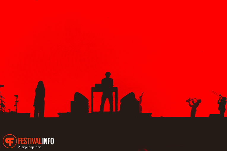 Parov Stelar op Paaspop Schijndel 2025 - Zondag foto