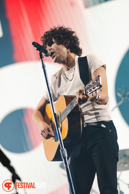 The Kooks op Paaspop Schijndel 2025 - Zondag foto