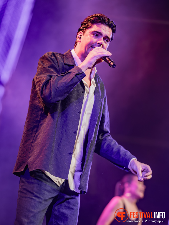 Yves Berendse op Paaspop Schijndel 2025 - Zondag foto