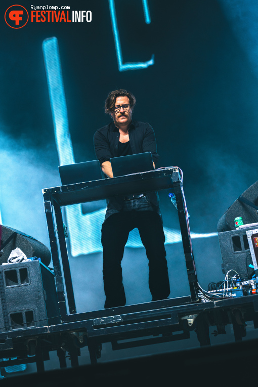 Parov Stelar op Paaspop Schijndel 2025 - Zondag foto