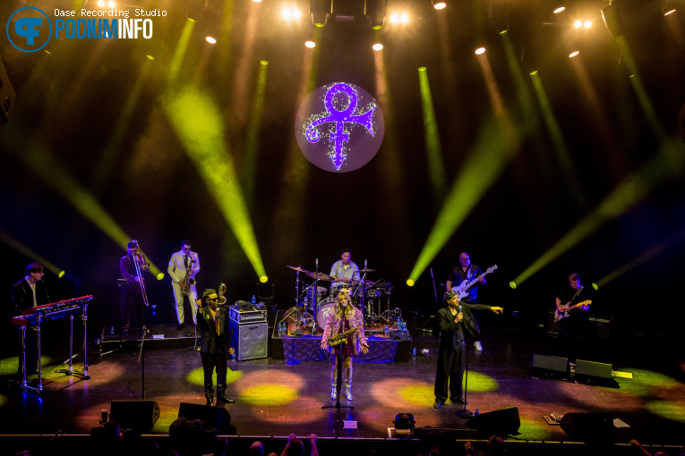 Candy Dulfer op Candy Dulfer Presents The Purple Jam - 21/04 - TivoliVredenburg foto
