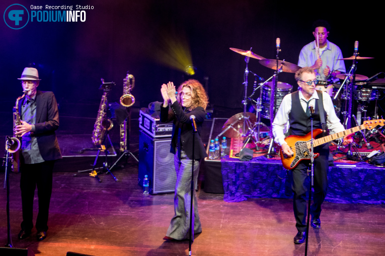 St. Paul op Candy Dulfer Presents The Purple Jam - 21/04 - TivoliVredenburg foto