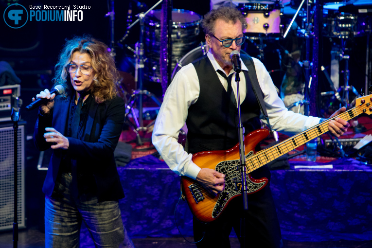 St. Paul op Candy Dulfer Presents The Purple Jam - 21/04 - TivoliVredenburg foto