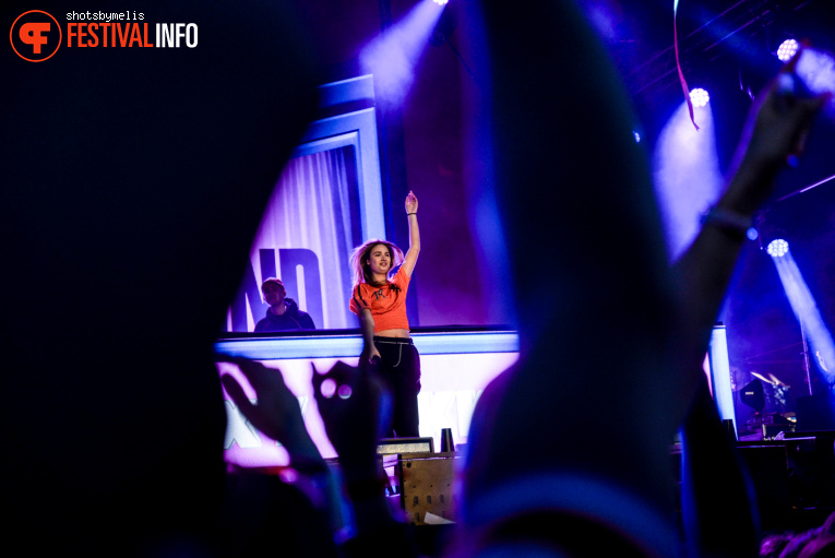 Roxy Dekker op Kingsland Festival Groningen 2025 foto