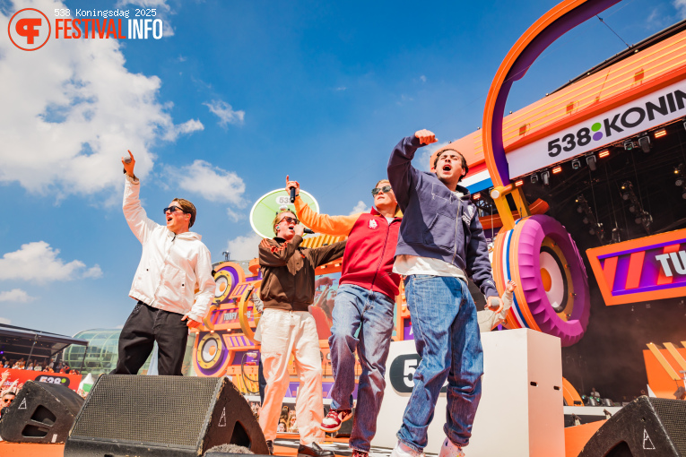 Turfy Gang op 538 Koningsdag 2025 foto