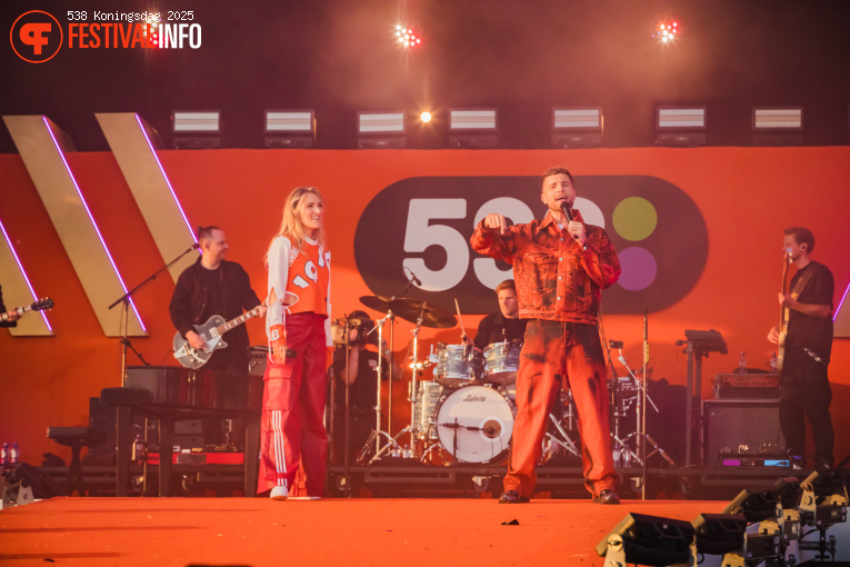 Suzan & Freek op 538 Koningsdag 2025 foto