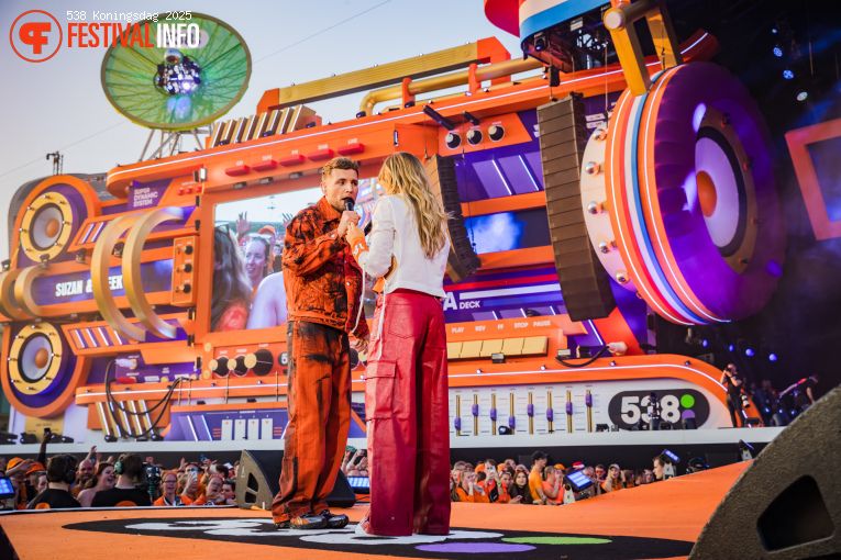 Suzan & Freek op 538 Koningsdag 2025 foto