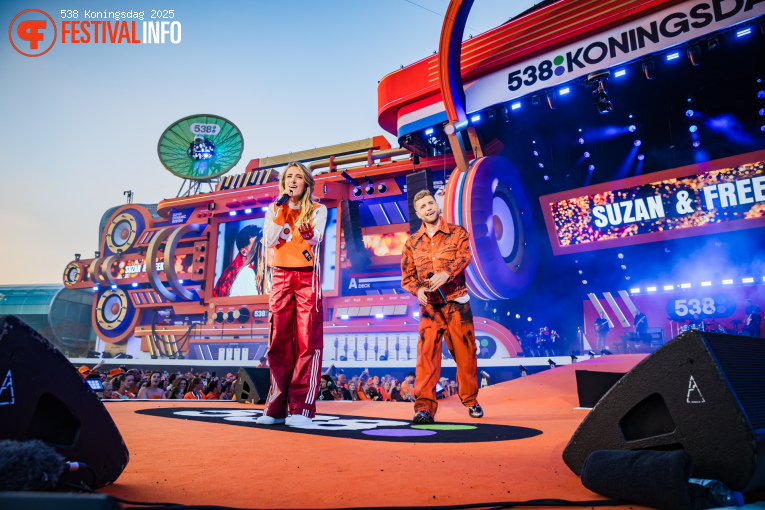 Suzan & Freek op 538 Koningsdag 2025 foto