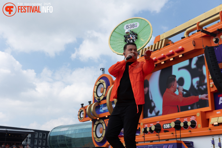 Marco Schuitmaker op 538 Koningsdag 2025 foto