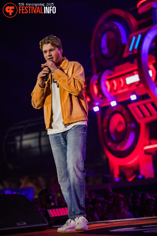 Samuel Welten op 538 Koningsdag 2025 foto