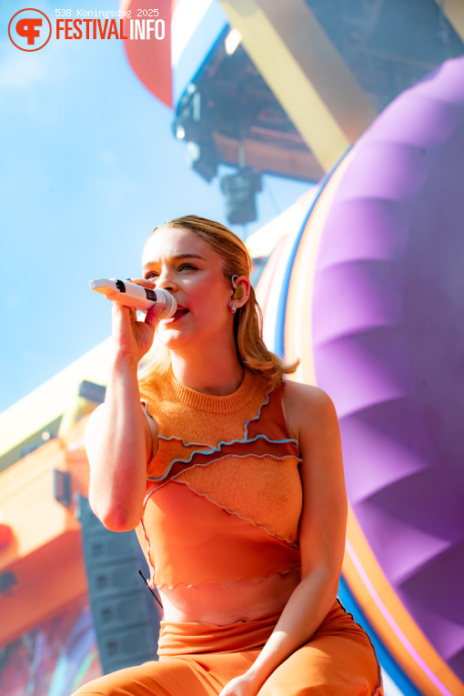 Pommelien Thijs op 538 Koningsdag 2025 foto