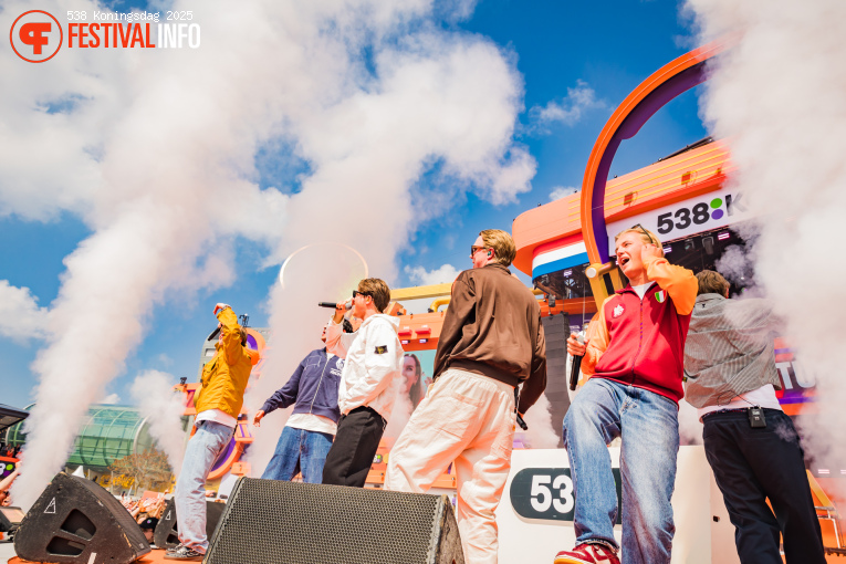 Turfy Gang op 538 Koningsdag 2025 foto