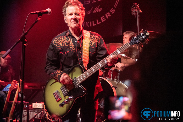 Tommy Castro & The Painkillers op Tommy Castro & The Painkillers - 01/05 - Metropool Enschede foto