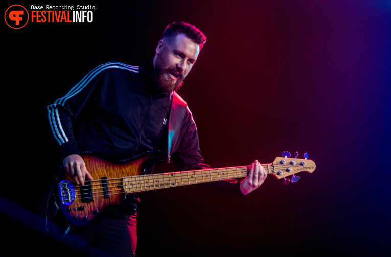 Laurence Jones op Rhythm & Blues Night 2025 foto