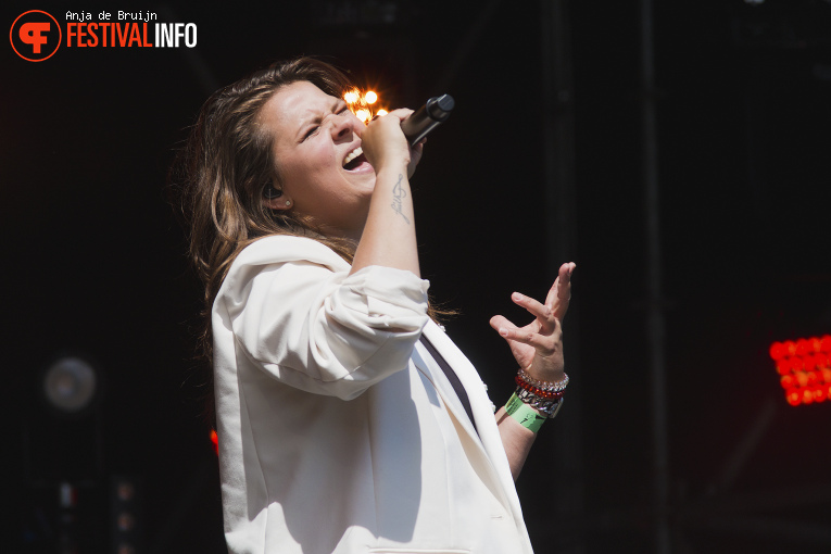 Mell VF op Bevrijdingsfestival Zuid-Holland 2025 foto