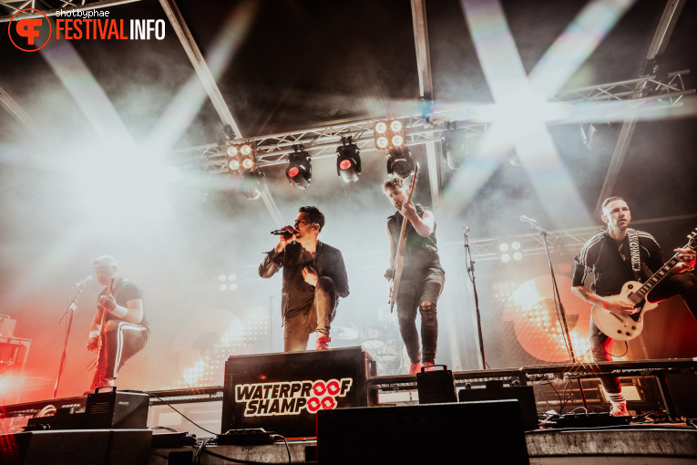 Waterproof Shampoo op Bevrijdingsfestival Alphen a/d Rijn 2025 foto