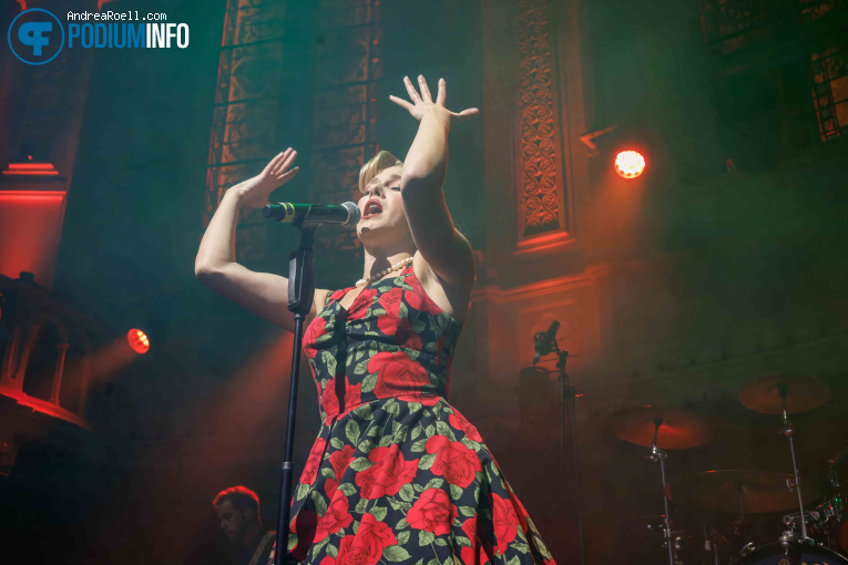 Scott Bradlee's Postmodern Jukebox op Scott Bradlee's Postmodern Jukebox - 19/05 - Paradiso foto