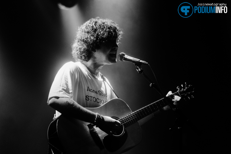 modernlove. op modernlove. - 27/05 - Melkweg foto