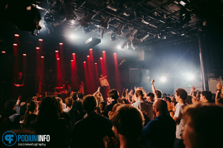 modernlove. op modernlove. - 27/05 - Melkweg foto