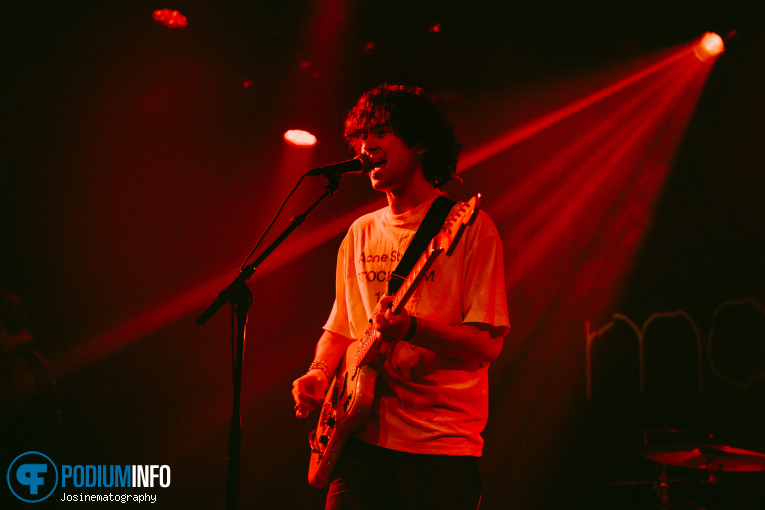 modernlove. op modernlove. - 27/05 - Melkweg foto