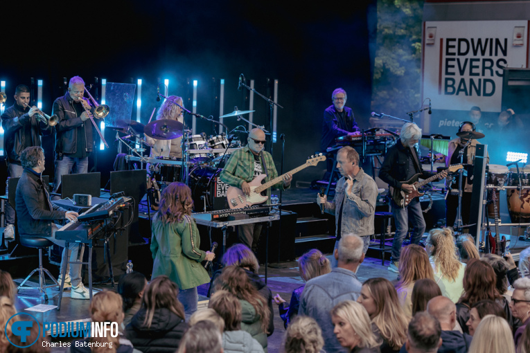 Edwin Evers Band op Zuiderpark Live: Edwin Evers Band - 17/05 - Zuiderparktheater foto