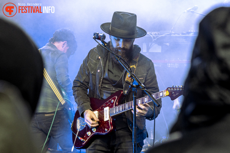 Alex Henry Foster op Midsummer Prog Festival 2025 foto