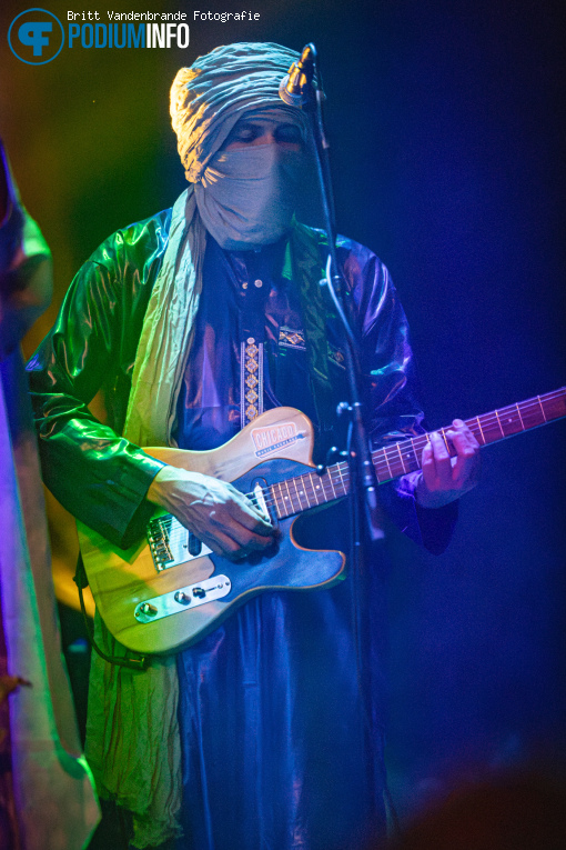 Tinariwen op Tinariwen - 01/06 - Effenaar foto