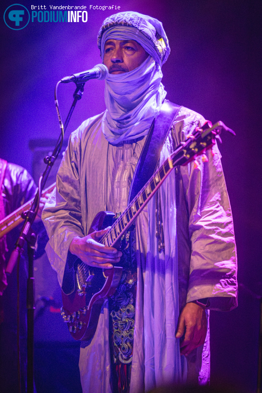 Tinariwen op Tinariwen - 01/06 - Effenaar foto