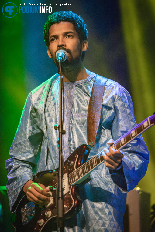 Tinariwen op Tinariwen - 01/06 - Effenaar foto