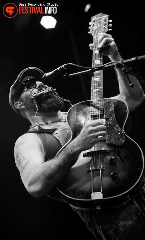 The Reverend Peyton's Big Damn Band op Ribs & Blues 2025 foto