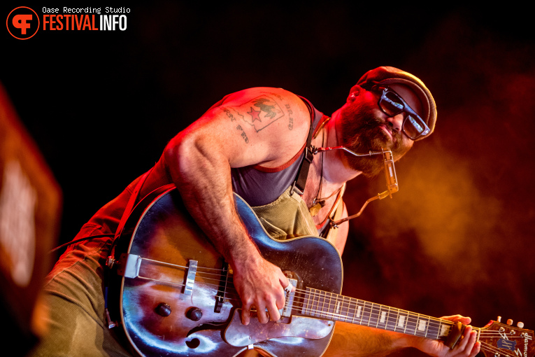 The Reverend Peyton's Big Damn Band op Ribs & Blues 2025 foto