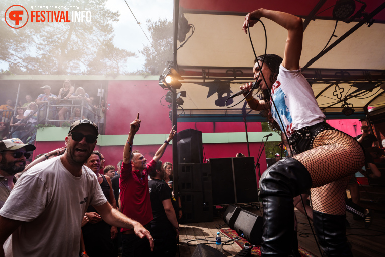 Jools op Dauwpop 2025 foto