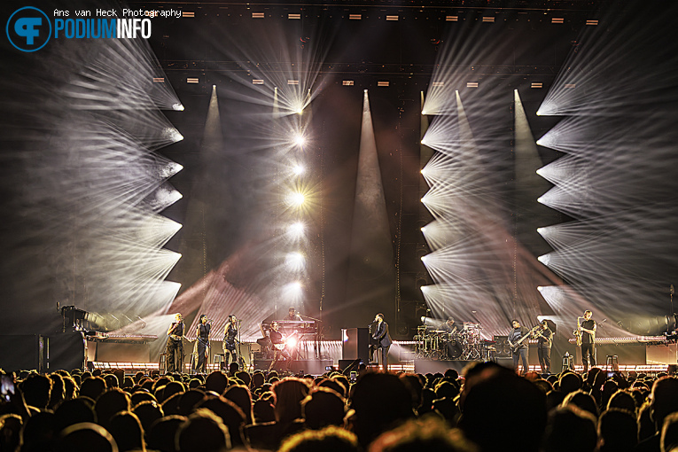 John Legend op John Legend - 02/06 - Ziggo Dome foto